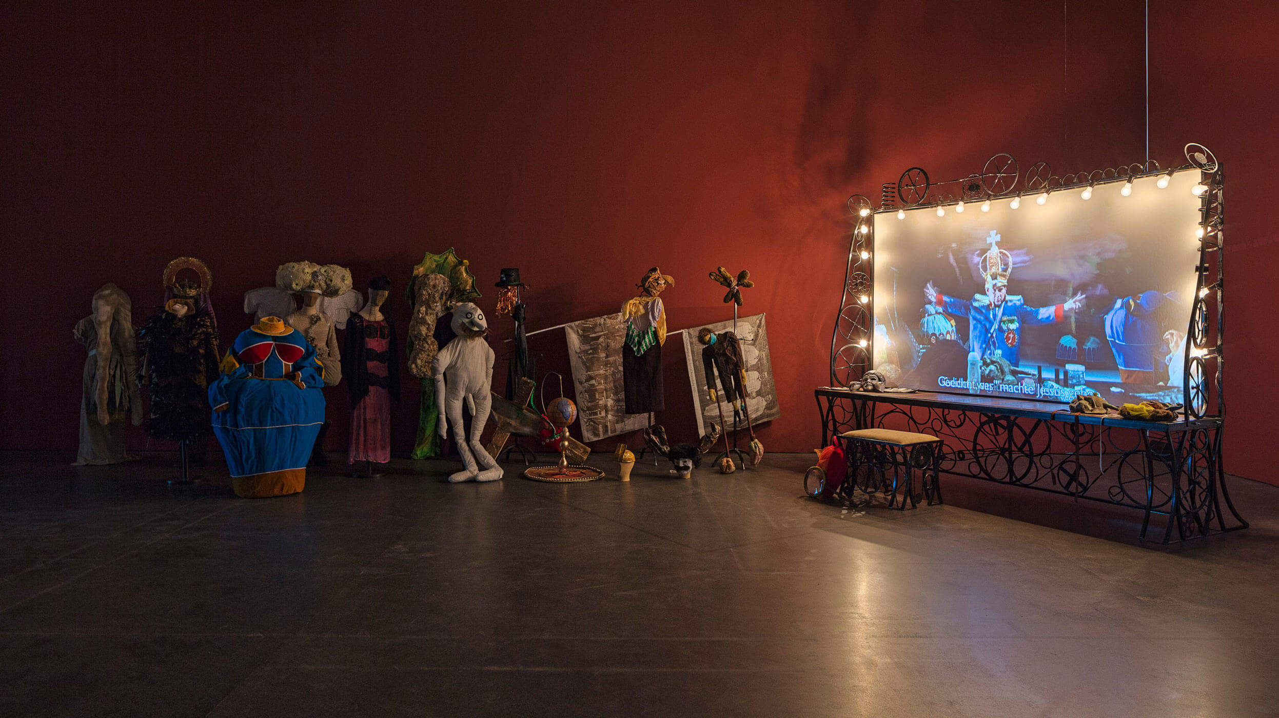 Dias & Riedweg, Corpo Santo, 2012, Multimedia-Installation, Ausstellungsansicht Kunstmuseum Luzern 2014, Courtesy the artists