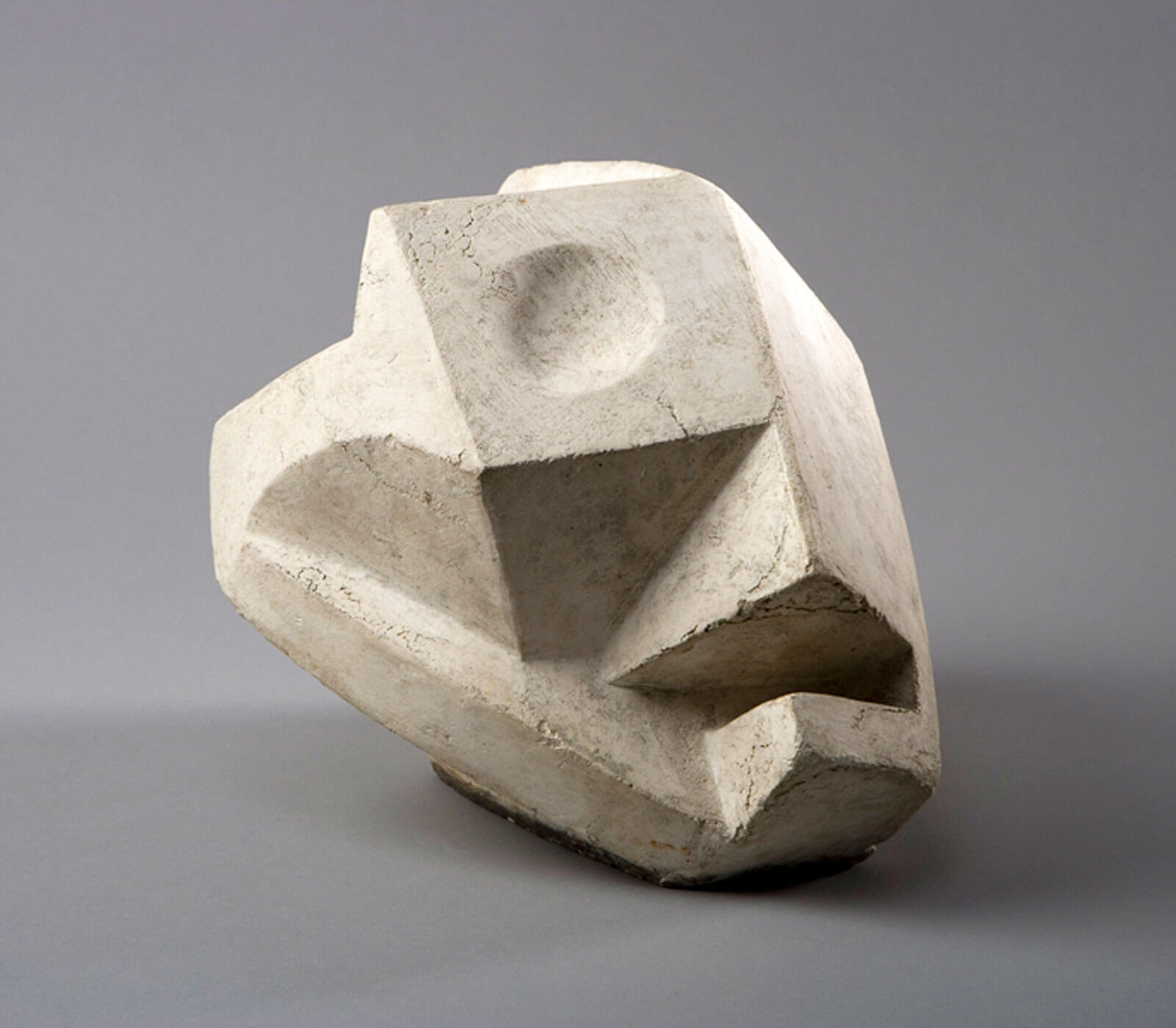 Alberto Giacometti, Tête-crâne, 1934, Gips, 18.5 × 20 × 22.5 cm, Kunsthaus Zürich, Alberto Giacometti-Stiftung, Geschenk des Künstlers, 1965, © 2025 ProLitteris, Zurich